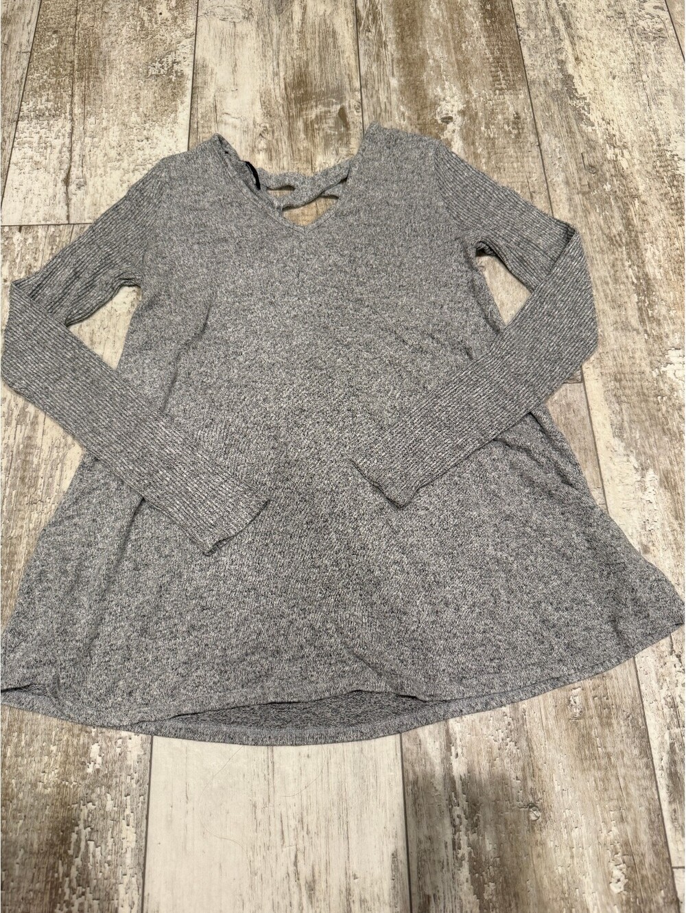 Gray Long Sleeve Tunic Top Ribbed Sleeves Cozy Casual